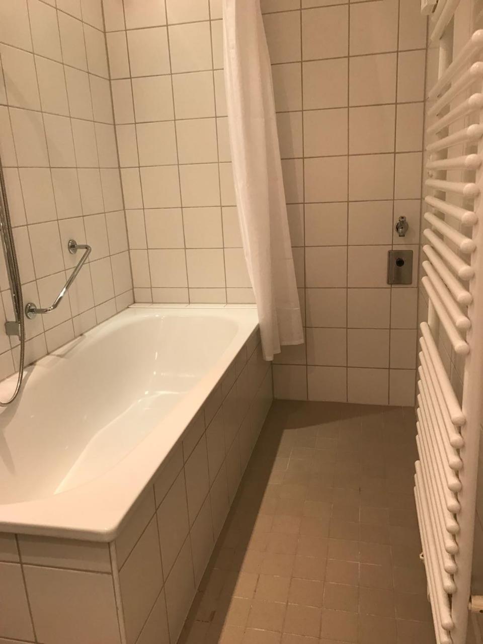 Goldener Anker Otel Genthin Dış mekan fotoğraf