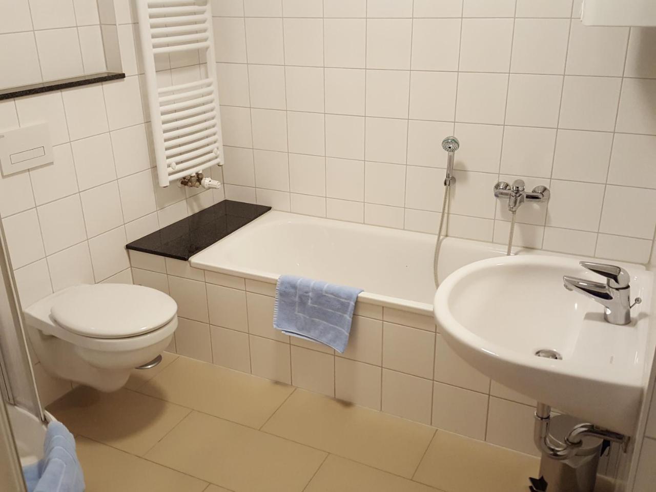 Goldener Anker Otel Genthin Dış mekan fotoğraf