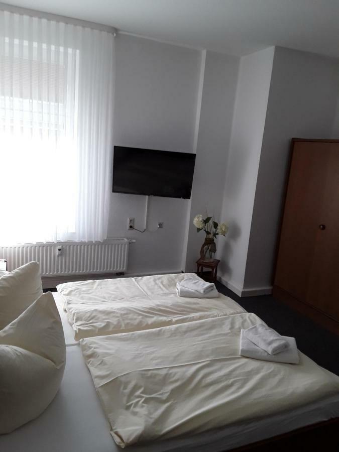 Goldener Anker Otel Genthin Dış mekan fotoğraf